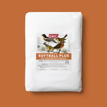 SOFTBALL PLUS UNICA insect proteins 29 % for nestling beetles